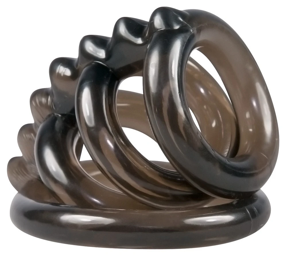 Der Cock Ring von Bad Kitty verbindet einen Hodenring und 3 Penisringe mit einem geriffelten Verbindungssteg.