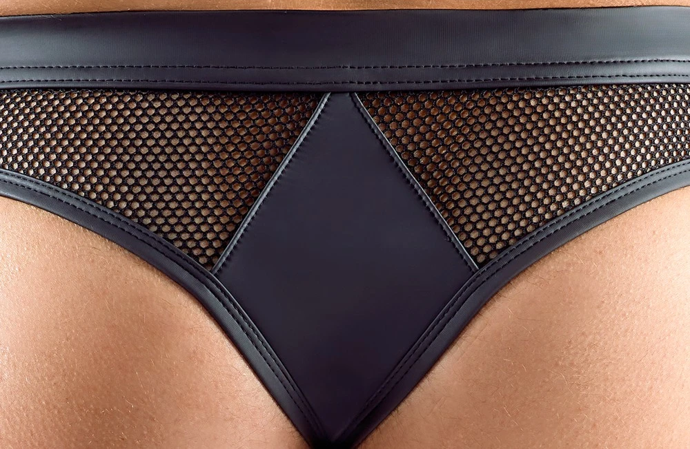 Schwarzer knackiger Riostring von Svenjoyment mit bezogenem Bundgummi. Im elastischen Material-Mix. Schwarzer knackiger Riostring von Svenjoyment mit bezogenem Bundgummi. Im elastischen Material-Mix.