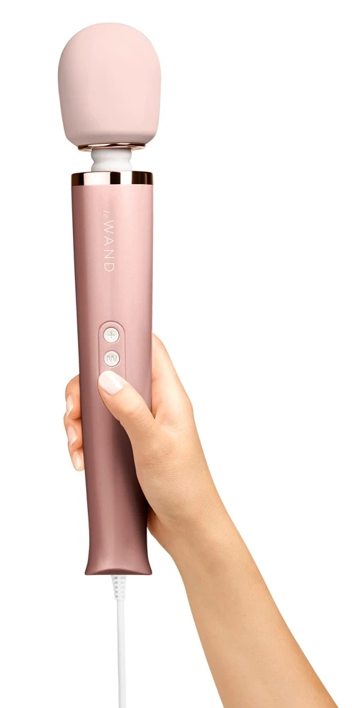 Le Wand Powerful Plug-In Luxus-Massagestab im klassischen Design
