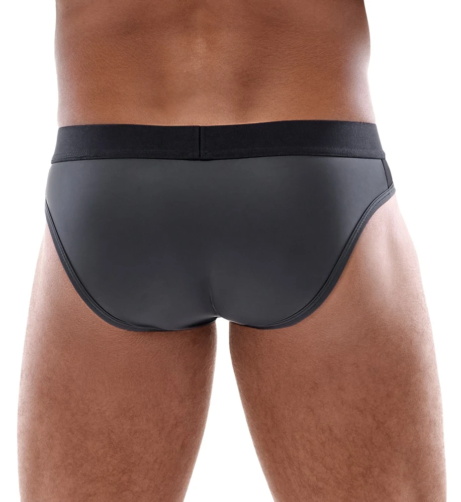 Slip von Svenjoyment mit gepolstertem Beutel für eine markante Frontwölbung. Edler schwarzer Mattlook mit Netz-Einsätzen vorne.