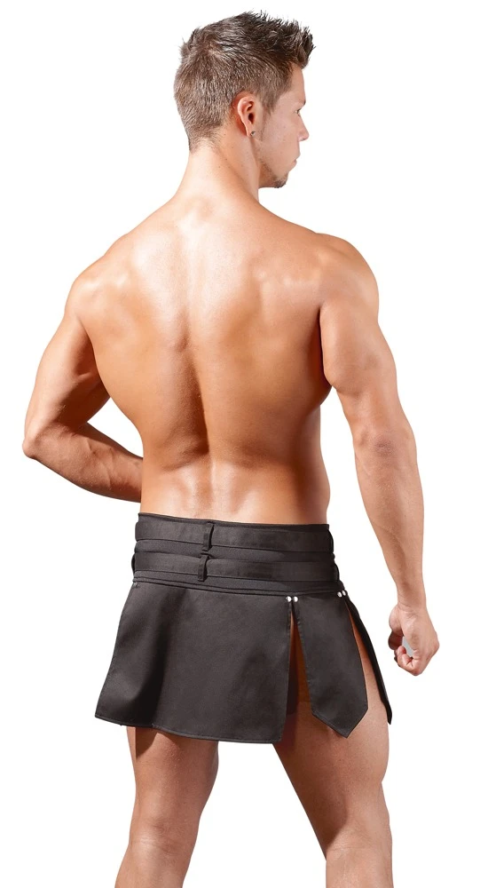 Schwarzer Rock von Svenjoyment im Gladiator-Style mit zwei Gürteln. Hinten mit Stretch.