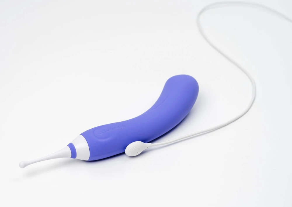 Hyphy, Lovense Hyphy Vibrator mit 2 Motoren & 3 Aufsätzen für prickelndes Spiel solo oder zu zweit per App steuerbar