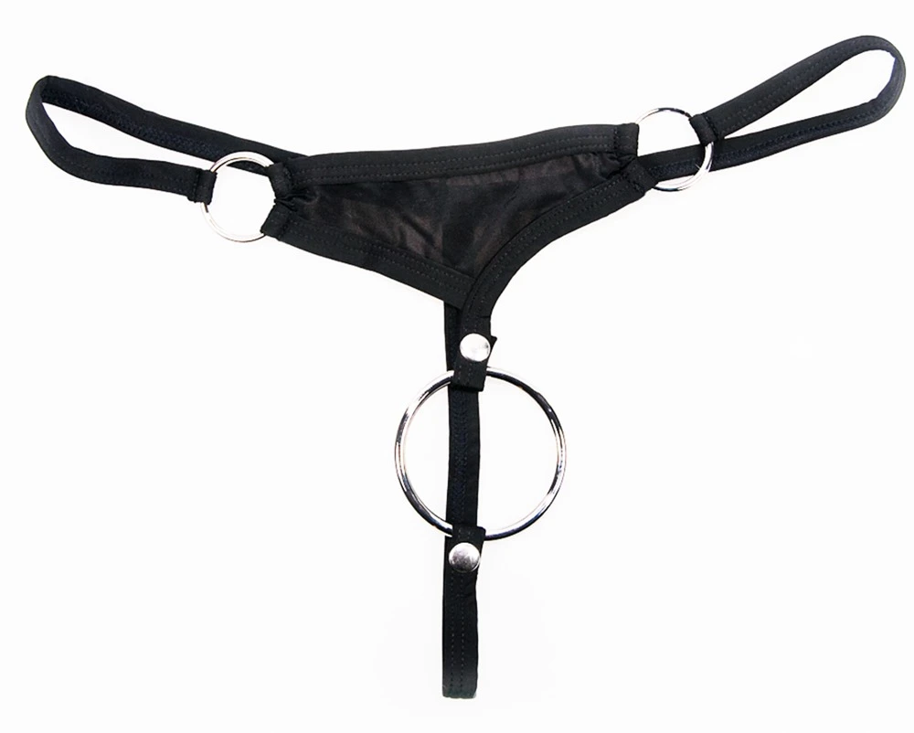 String mit abknöpfbarem Penisring (Ø 5 cm). Weiche Mikrofaser mit schmalen, bezogenen Stretchbändern.