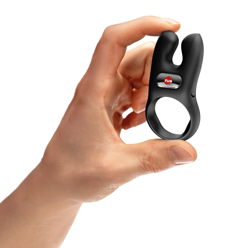 NOS Black, Vibro-Penisring mit 2 Motoren und flexiblen Stimulator-Armen für intensive Doppelstimulation und stärkere Ausdauer