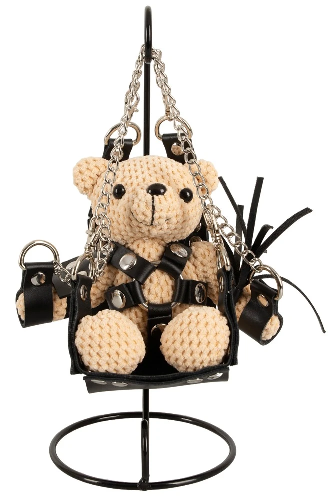 Bad Kitty SM-Teddy mit Mini-Sexschaukel gehäkelter Plüschbär mit Lederimitat-Harness, Fesseln, Peitsche und Schlüsselanhänger, superweich und 11 cm groß