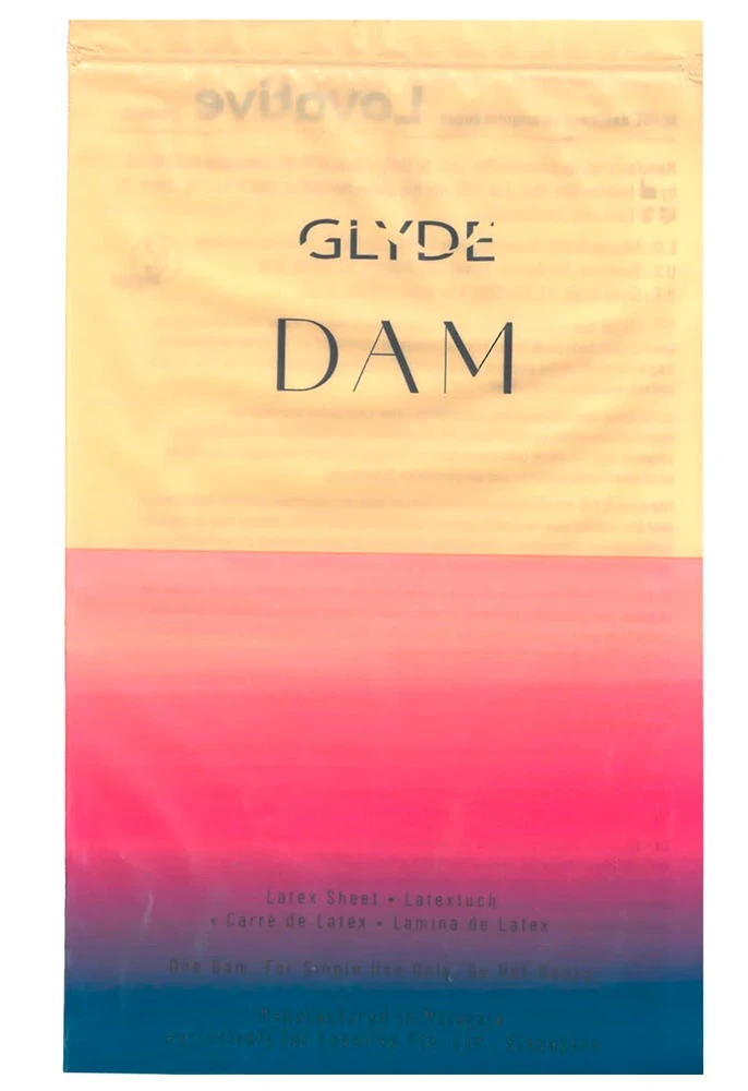 GLYDE Dams Lecktuch Vanille 4, Dams Vanilla vegane Lecktücher aus Latex mit Vanille-Aroma, hauchdünn und seidenweich für hygienischen Oralverkehr, großformatig 15 x 25 cm einzeln verpackt