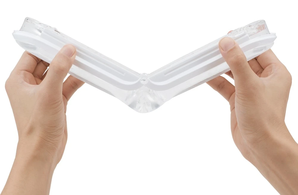 Tenga Zero Flip Gravity Aufklappbarer Masturbator in 2 Härtegraden