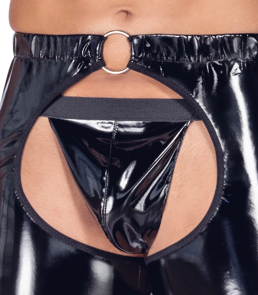 Lack Herren Chaps, Lack-Chaps und String Set von Black Level im schwarzen Glanzlook mit engem Bein, elastischem Bund und dekorativem Ring, komplett offen im Schritt und po-frei