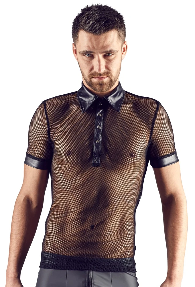 Maskulines Hemd mit Polokragen und kurzer Druckknopfleiste in der Front. Materialmix aus Netz und Wetlook.