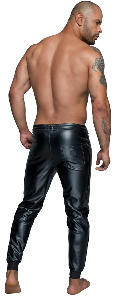 Bequeme Hose von Noir im schwarzen Powerwetlook - rundum weich & elastisch für hohen Tragekomfort.