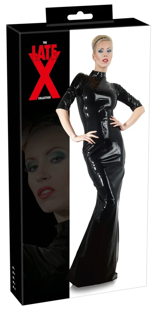 Von Hals bis Fuß in quietschenges Latex gehüllt, betont der taillierte Schnitt weibliche Kurven äußerst verführerisch.