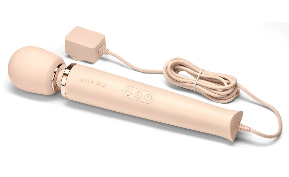 Le Wand Powerful Plug-In Luxus-Massagestab im klassischen Design