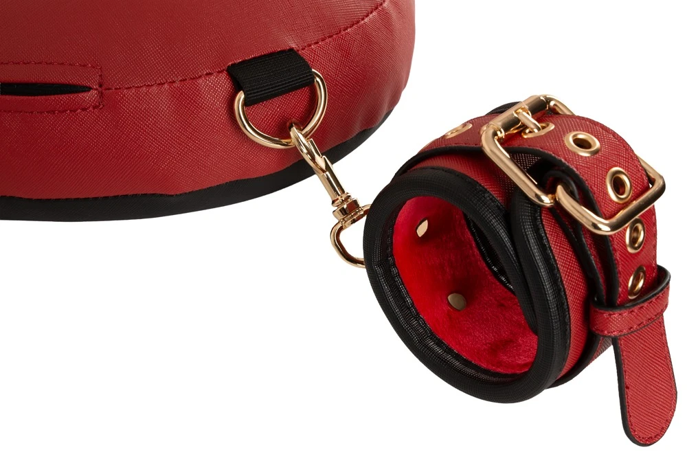 Bad Kitty Thigh Restraint Neck, Sexy Kombifessel Deluxe mit Nackenrolle & Handfesseln, weich gepolstert, verstellbar für intensive Fesselspiele mit Komfort