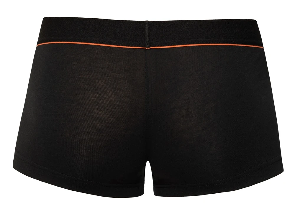 Schwarze, eng geschnittene Pants von Svenjoyment mit rasantem roten Streifen unter dem weichen Webgummibund.