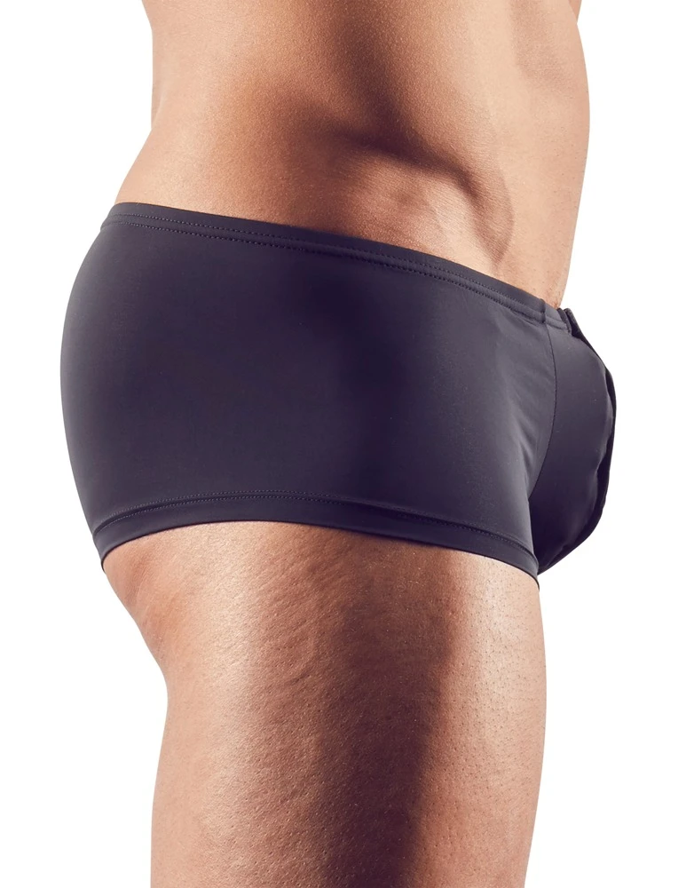 Leicht transparente, elastische Pants mit silberfarbener Druckknopfleiste und eingefasstem Bündchen in schwarz.