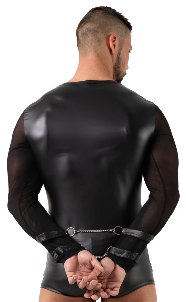 Langarm-Shirt von Svenjoyment Bondage aus elastischem weichem Powernet mit aufgestepptem und mit Ringen besetztem Harness vorne. Langarm-Shirt von Svenjoyment Bondage aus elastischem weichem Powernet mit aufgestepptem und mit Ringen besetztem Harness vorne.