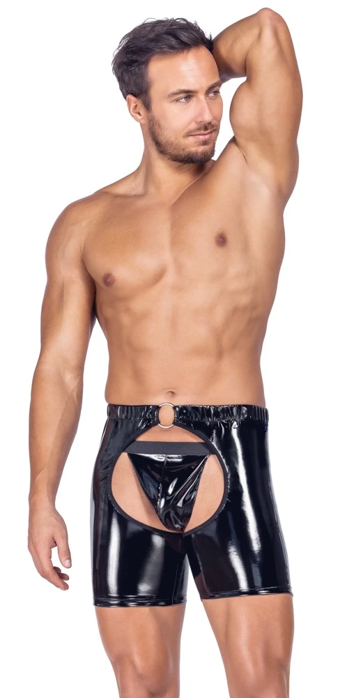 Lack Herren Chaps, Lack-Chaps und String Set von Black Level im schwarzen Glanzlook mit engem Bein, elastischem Bund und dekorativem Ring, komplett offen im Schritt und po-frei