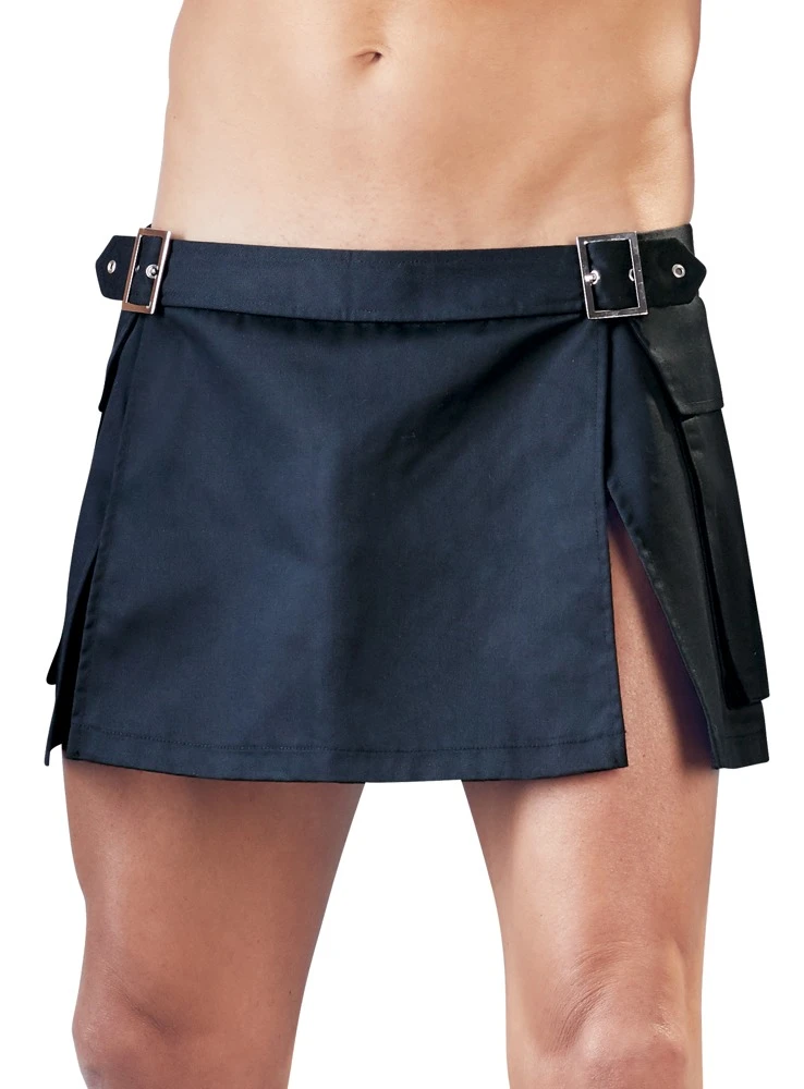 Kurzer Herren-Rock von Svenjoyment aus festem Webstoff im markanten Gladiator-Style.