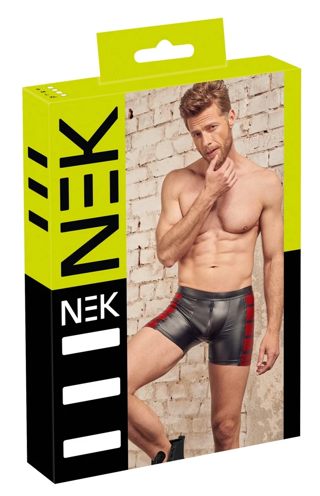 Schwarze Pants von NEK im trendigen Mattlook mit roten Einsätzen jeweils seitlich. Vorne mit unterlegtem Reißverschluss.