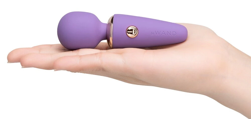 le Wand Mini Microwand, Mini Vibe Microwand von le Wand kompakter Massagestab mit kraftvoller Vibration flüsterleise Bedienung 7 Modi 3 Intensitäten Soft Touch für zuhause und unterwegs
