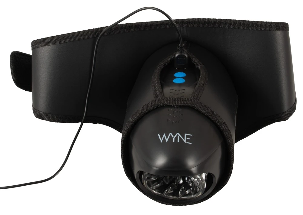 WYNE Strap-On Masturbator, WYNE Remote Controlled Strap-on Masturbator 13 – Aufreizender Umschnall-Masturbator mit Vibration, Stroking & Fernbedienung