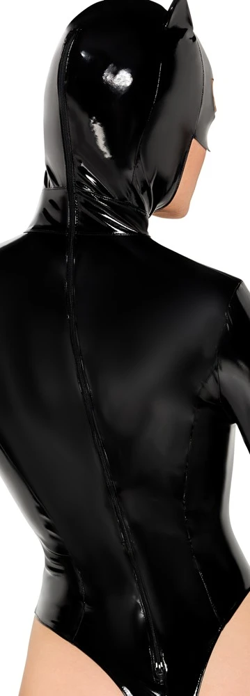 Extravaganter Body von Black Level mit angenähter Kopfmaske alles im schwarzen Lackglanz. Figurnahe Schnittführung mit extra hohen Beinausschnitten.