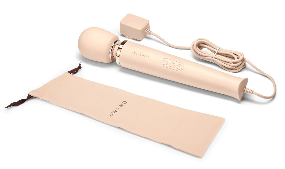 Le Wand Powerful Plug-In Luxus-Massagestab im klassischen Design