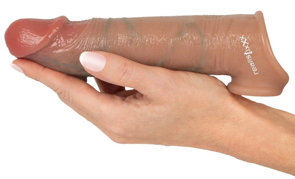 Realistixxx Extension Sleeve, Penishülle mit Hodenring aus Silikon – Realistische Verlängerung um 6,5 cm, mehr Umfang, elastische Passform und sicherer Halt für intensivere Momente