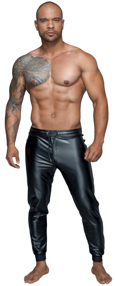 Bequeme Hose von Noir im schwarzen Powerwetlook - rundum weich & elastisch für hohen Tragekomfort.