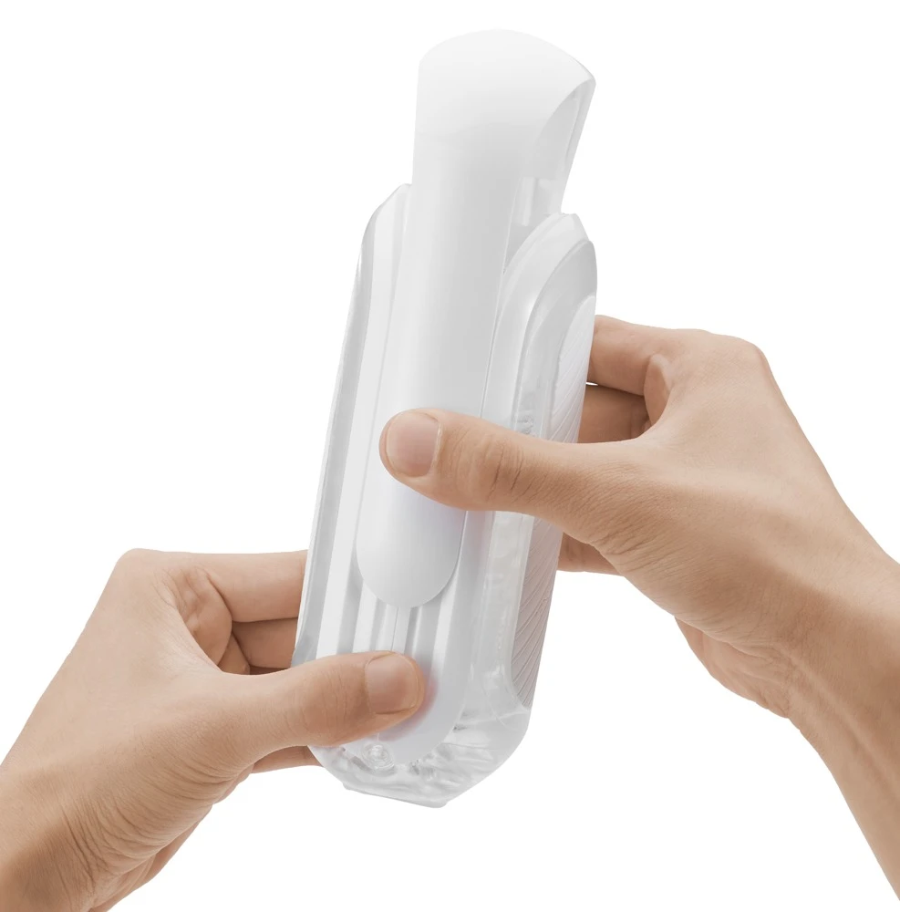 Tenga Zero Flip Gravity Aufklappbarer Masturbator in 2 Härtegraden