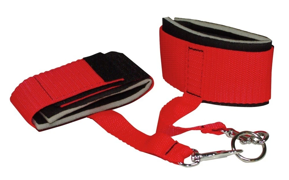 Bad Kitty 8-teiliges Bondage-Set Soft gepolstert in Rot.
