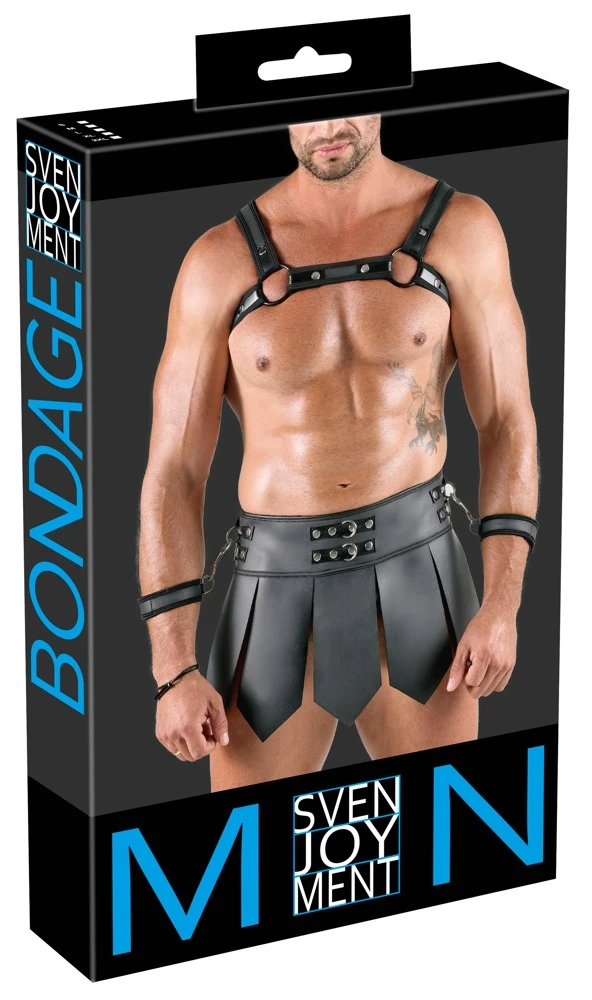 Gladiator-Rock & Harness im Set mit Handfesseln – markanter Matt-Look von Svenjoyment Bondage für echte Dominanz Gladiator-Rock & Harness im Set mit Handfesseln – markanter Matt-Look von Svenjoyment Bondage für echte Dominanz