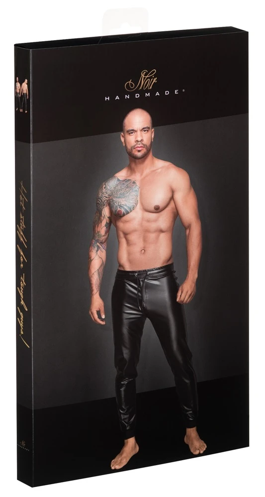 Bequeme Hose von Noir im schwarzen Powerwetlook - rundum weich & elastisch für hohen Tragekomfort.